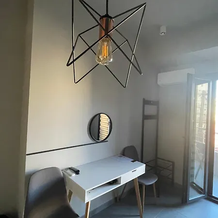 Mp Luxury 1 * ラリサ